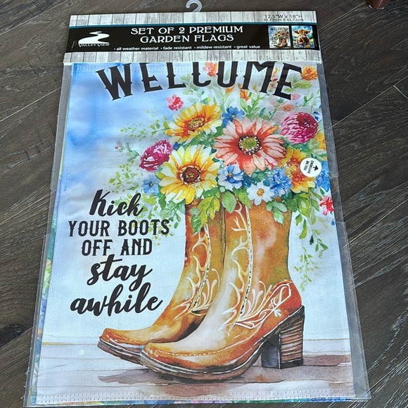 Valley View Welcome Flags,2 pack,Kick your boots off & stay +Cow in flower field - Picture 1 of 5